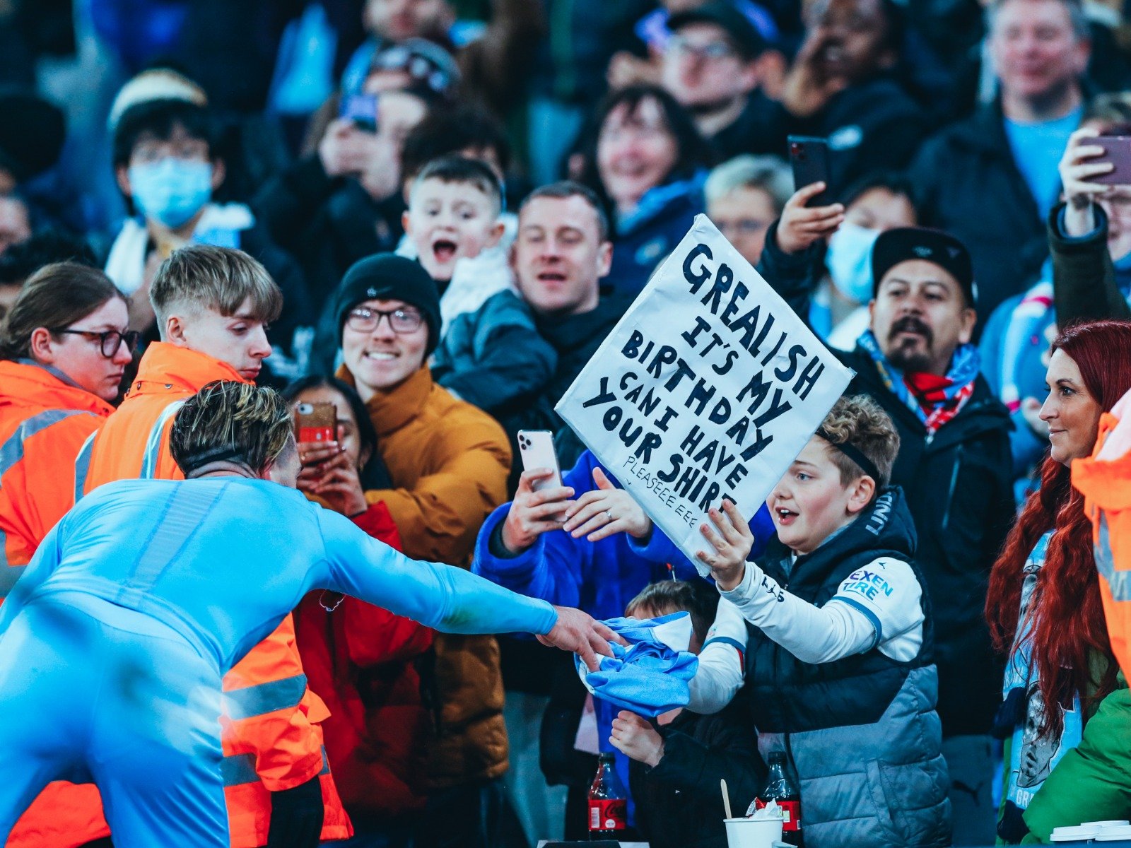 中由索尔斯 中由索尔斯